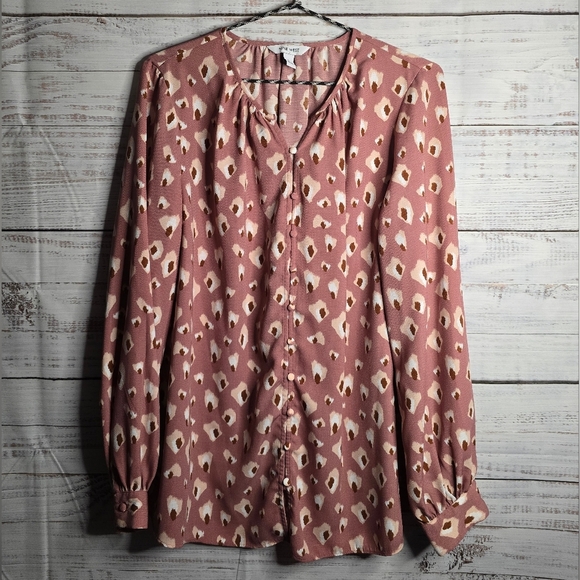 Nine West Mauve Cheetah Pattern Longsleeve Blouse Size Large - Picture 1 of 5